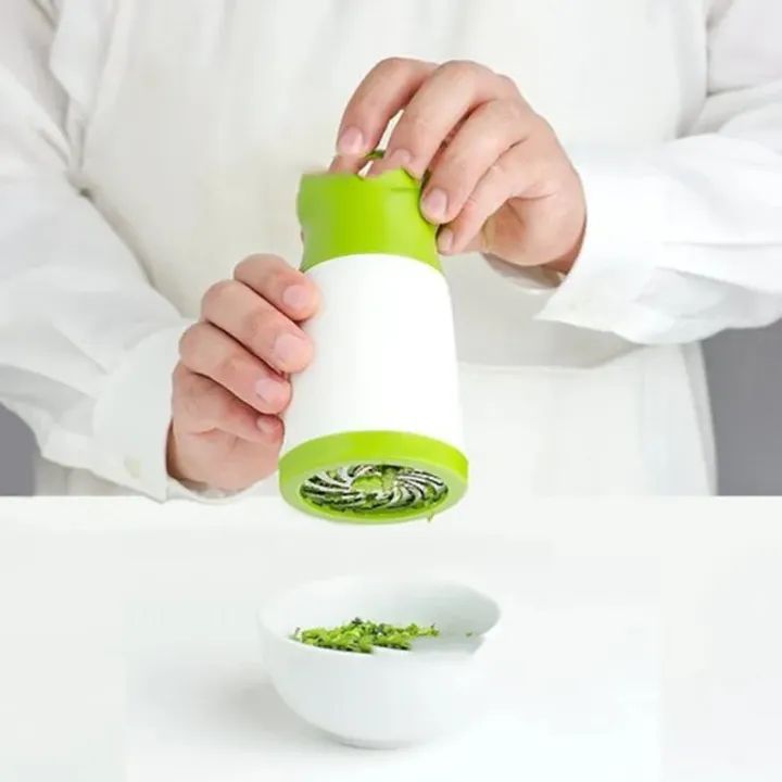 Manual Herbs Grinder & Chopper – Stainless steel hand crusher for coriander, mint, and all herbs. Durable, multifunctional, and easy to use.